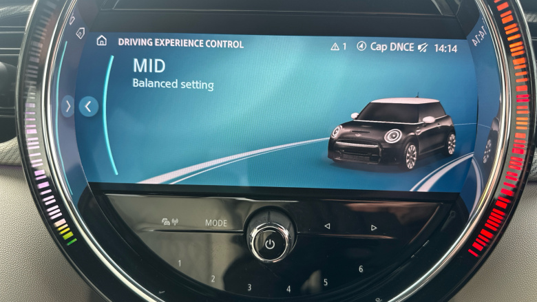 MINI Hatchback 1.5 Cooper Exclusive Premium 3dr Auto Petrol Hatchback